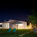 Casa Isabel No Campo Com Piscina - Da Vila