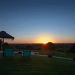 Villa Casa Isabel No Campo Com Piscina - Da *